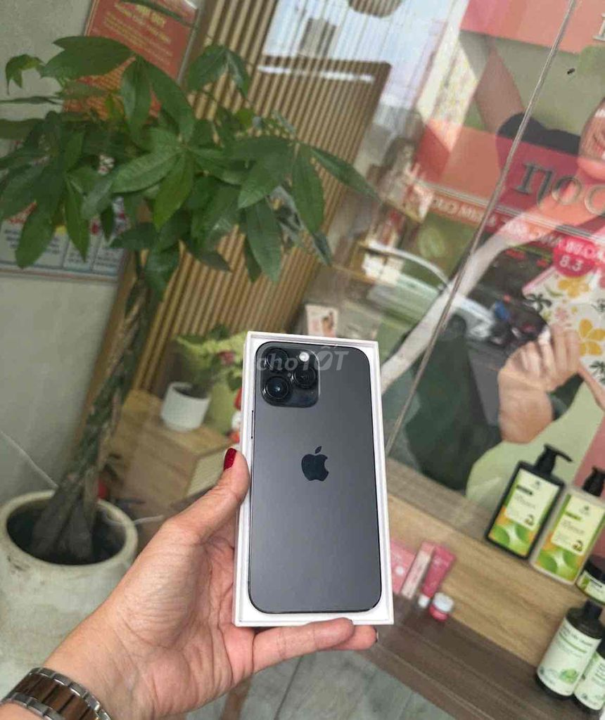 iphone 14promax 1tb đen qtế mỹ pin93 zin áp suất. Mua bán Điện thoại tại Quận 3 Tp Hồ Chí Minh được đăng bởi Nam Á Mobile hình 1