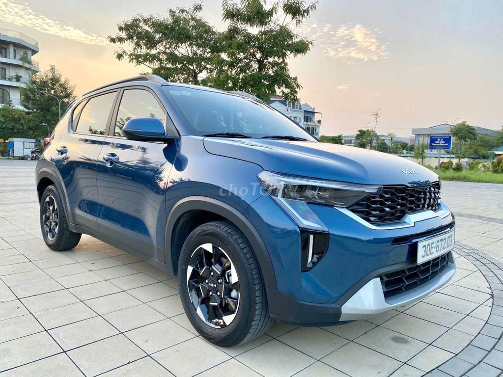 Kia Sonet Luxury 2025 синий АКПП Вьетнам