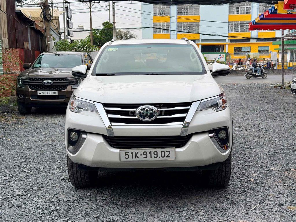 Toyota Fortuner 2020 2.4G 4x2 AT - 70000 km. Mua bán Ô tô tại Thành phố Thủ Đức Tp Hồ Chí Minh được đăng bởi Trương Duy hình 1