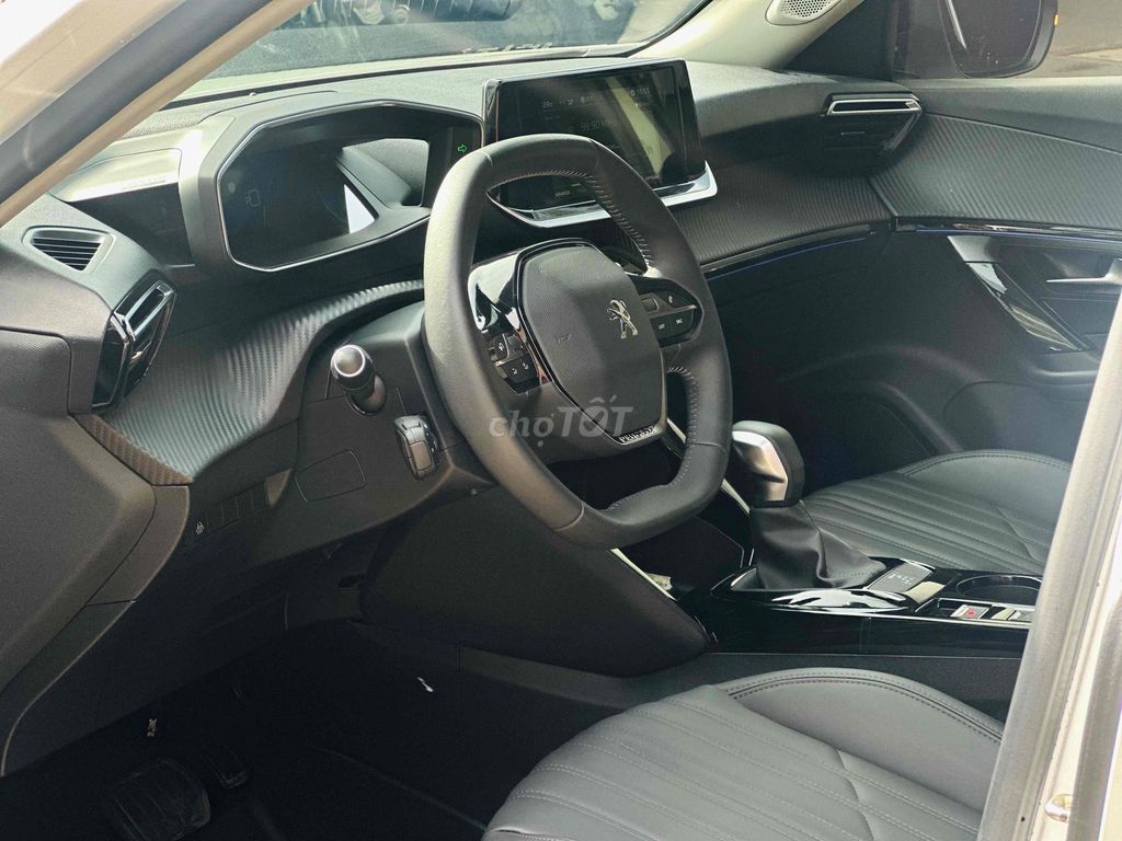 💯PEUGEOT 2008GT-Line TRẮNG 2023 CỰC ĐẸP. Mua bán Ô tô tại Thành phố Thủ Đức Tp Hồ Chí Minh được đăng bởi Hứa Bửu hình 5