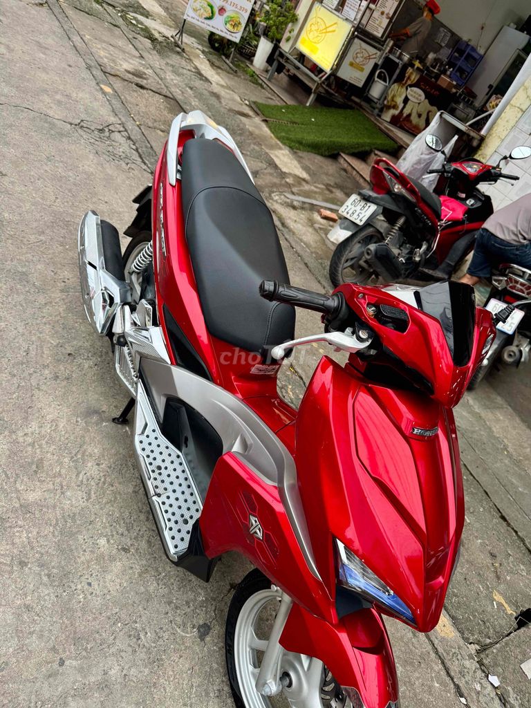 ✳️✳️ AB 125 Đỏ đen đký 2017 xe đẹp có trả góp. Mua bán Xe máy tại Thành phố Biên Hòa Đồng Nai được đăng bởi XE MÁY CŨ THÀNH MỸ  hình 3