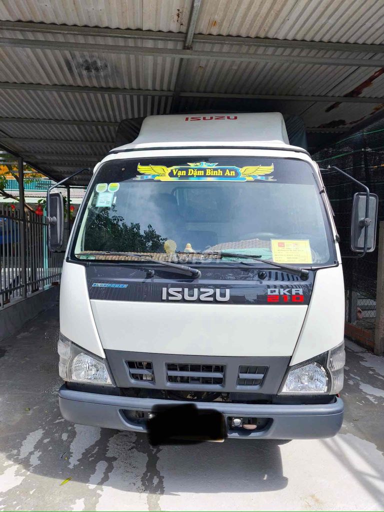 isuzu QKR 210 2.4 tấn 2021 thùng dài 4,4m