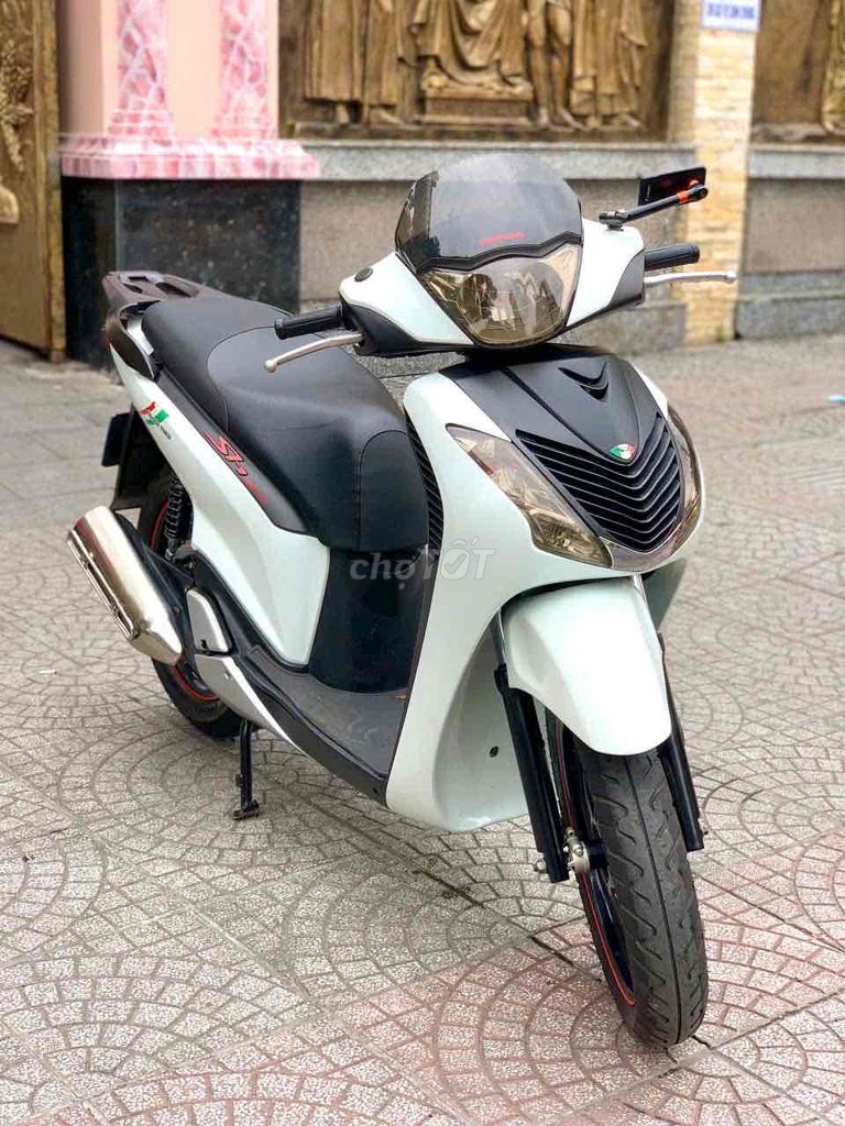 Honda SH Mẫu Ý 125 SM 5008 Đời 2012 BSTP Chính Chủ