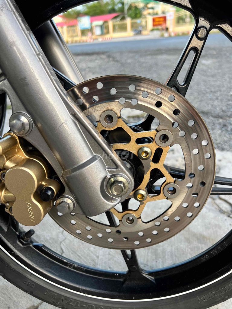 Jupiter Fi bánh mâm Xe Đẹp Máy Zin (trả góp). Mua bán Xe máy tại Huyện Lai Vung Đồng Tháp được đăng bởi Cửa Hàng Xe Gắn Máy PHONG uy tín hình 5