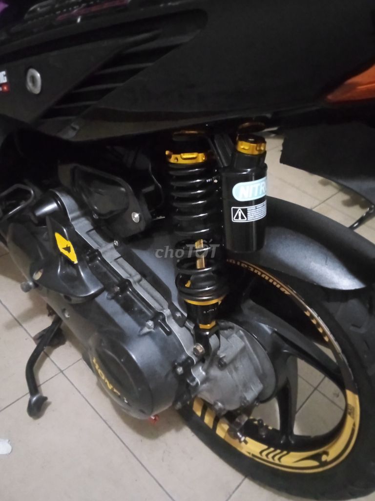 NHÀ CHẬT CẦN THANH LÝ CHIẾC XE CLICK. Mua bán Xe máy tại Quận 1 Tp Hồ Chí Minh được đăng bởi DOAN KATHY hình 5