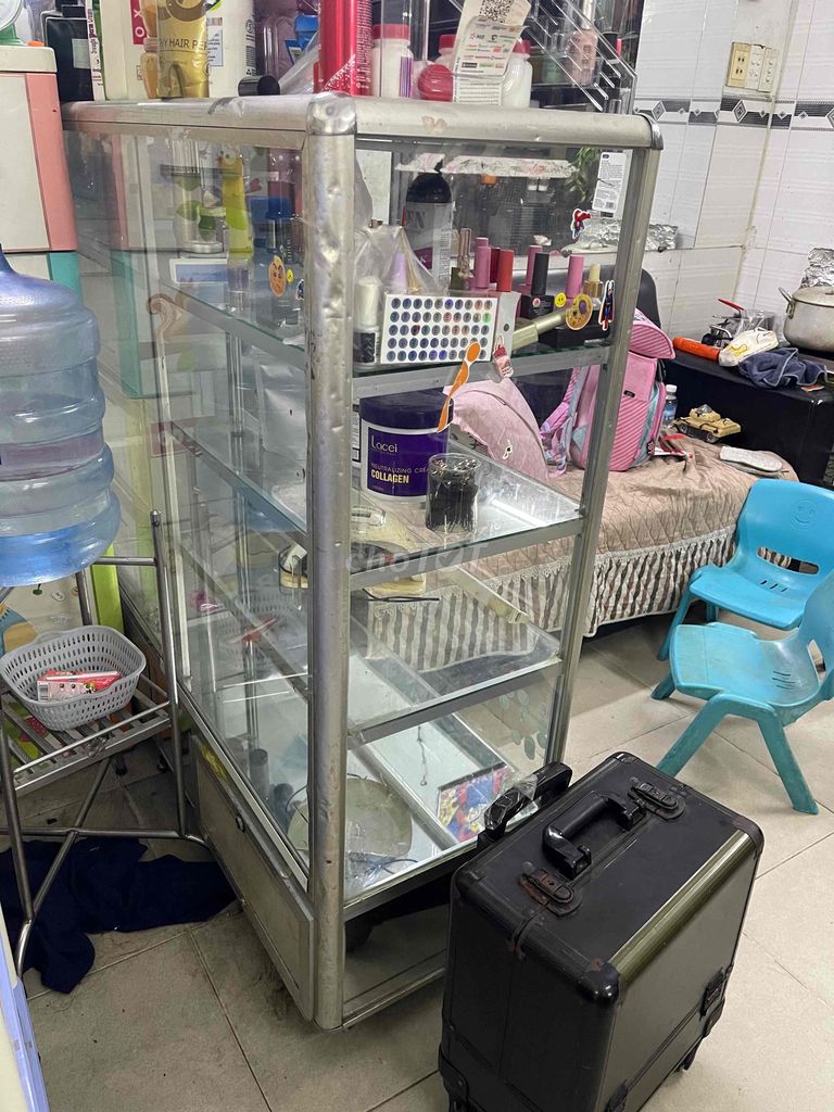 Tủ Kính 4 tầng 1m2