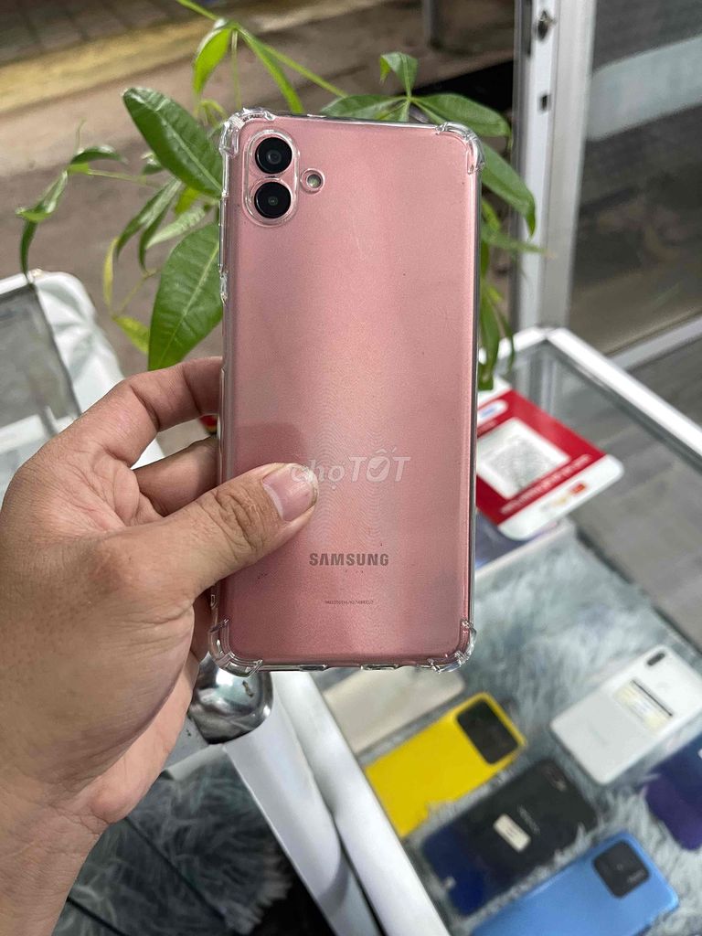 Samsung A04 4GB 64GB Hồng cũ. Mua bán Điện thoại tại Thị xã Phú Mỹ Bà Rịa - Vũng Tàu được đăng bởi Nguyễn Anh hình 1