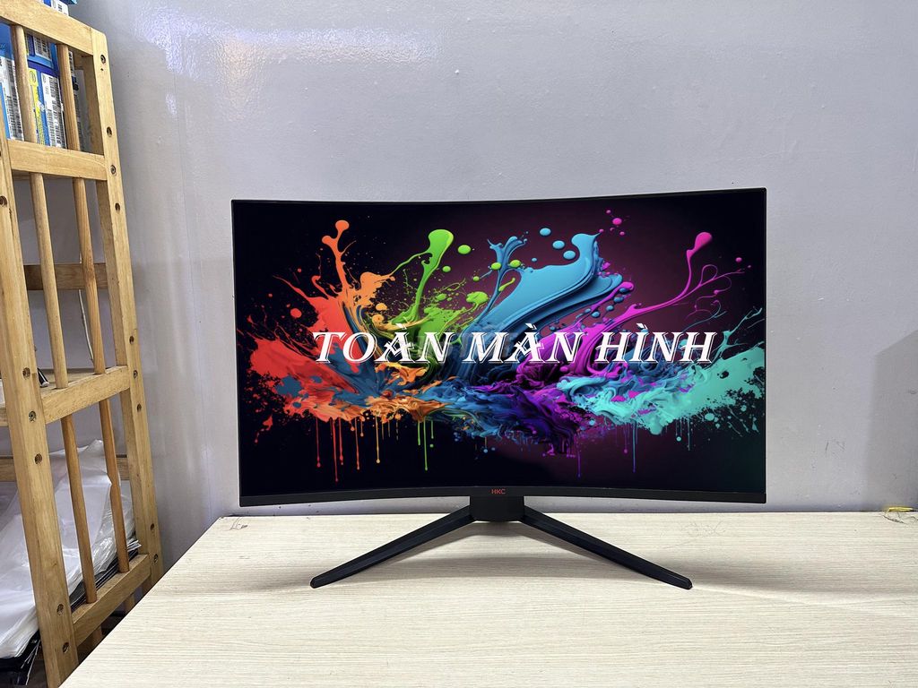 Màn to có dịch vụ giao tận nơi #32"cong 200hz