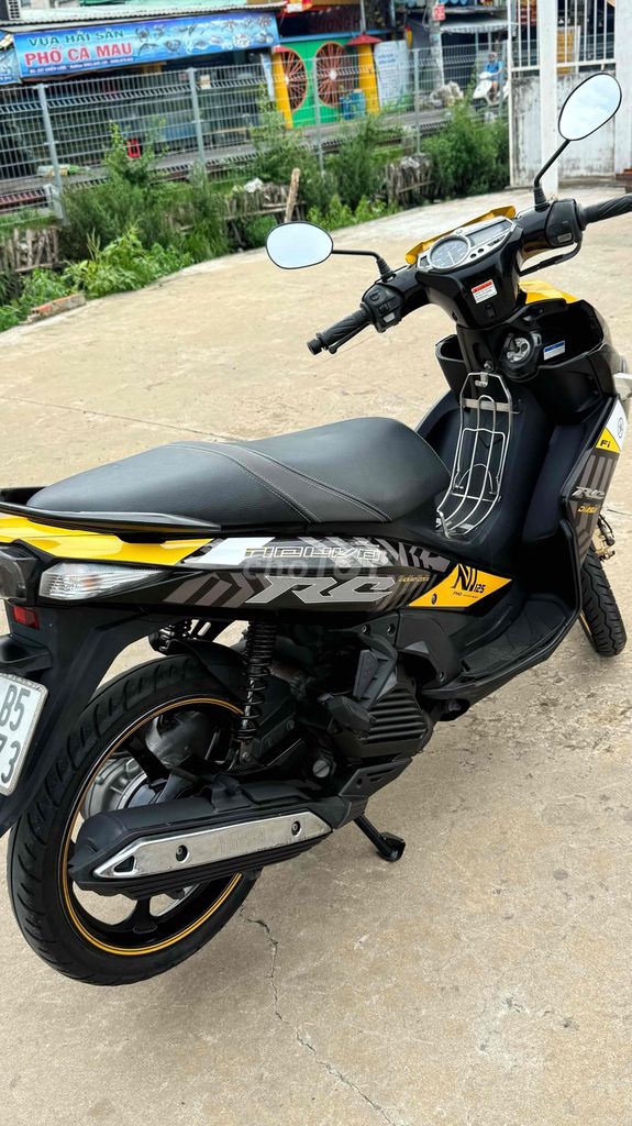 Yamaha Nouvo 6 2016 Желтый, Черный 29.600 км