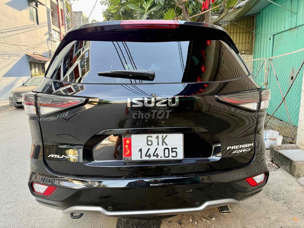Isuzu Mu X 2022 - bản Pre 4x4 odo 9000km. Mua bán Ô tô tại Quận Gò Vấp Tp Hồ Chí Minh được đăng bởi Bình An Ôtô  hình 7
