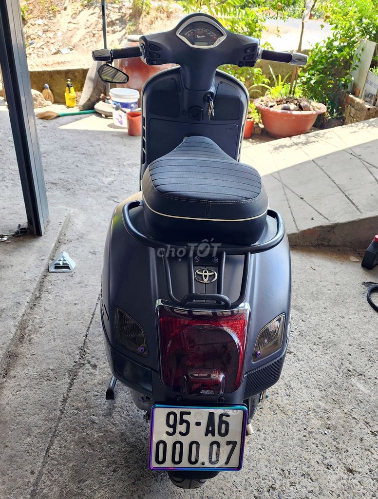 Vespa GTS 300 219 xám Lưu chính chủ tại cânthơ. Mua bán Xe máy tại Quận Cái Răng Cần Thơ được đăng bởi Khanh Duong  hình 1