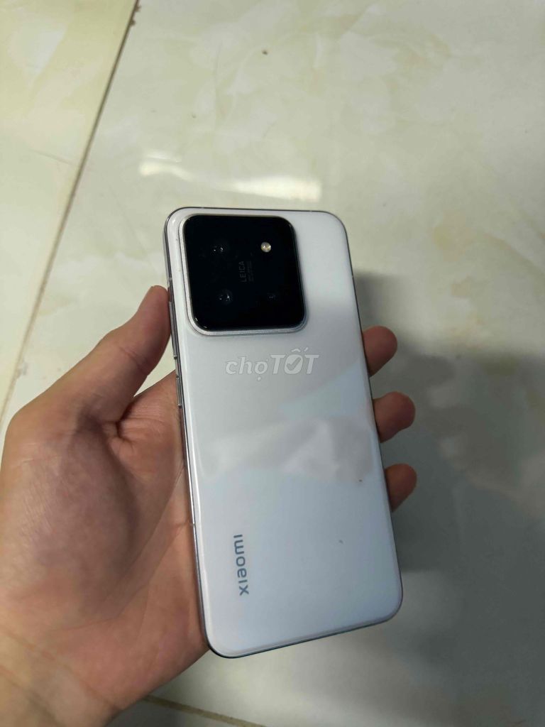 Xiaomi 14 256gb Trắng. Mua bán Điện thoại tại Quận 8 Tp Hồ Chí Minh được đăng bởi Nguyễn Lâm hình 1