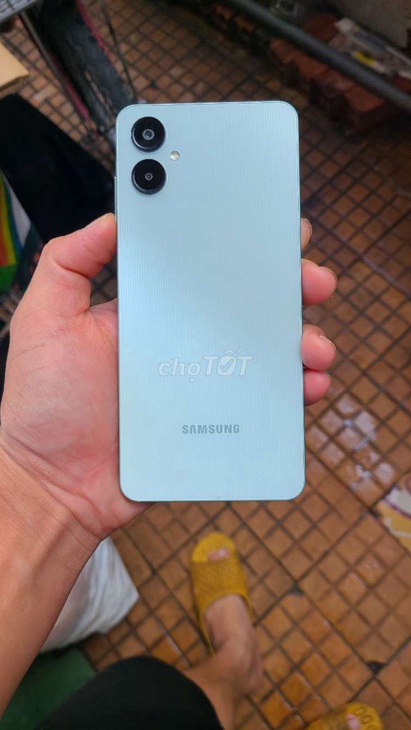 Samsung Galaxy A06 5G 128GB Xanh nhạt. Mua bán Điện thoại tại Thành phố Cao Lãnh Đồng Tháp được đăng bởi Nguyễn Viettel  hình 1