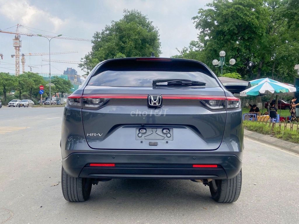HRV G серый (новый) 2024 года пробегает 17 000 км, 1 владелец SG