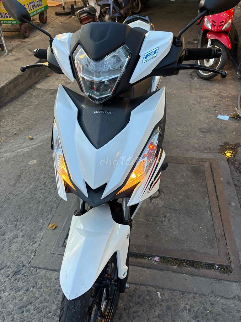 Honda Winner v1 2018 Trắng 30163 km