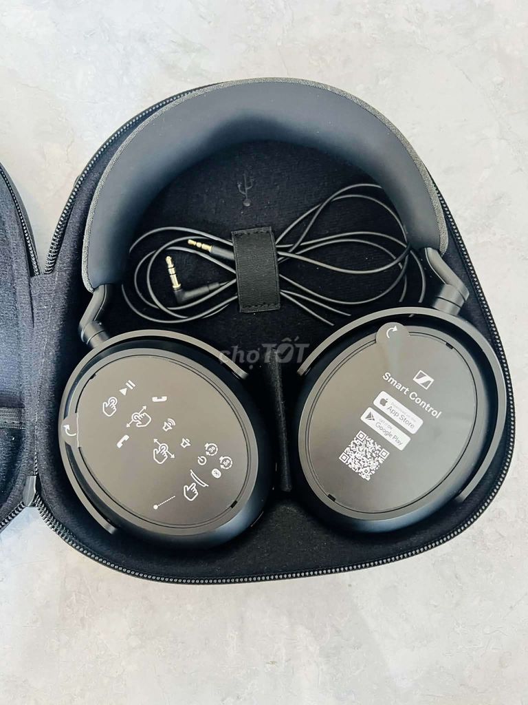 Tai nghe Sennheiser Momentum 4 Đen. Mua bán Tivi, Âm thanh tại Quận Đống Đa Hà Nội được đăng bởi Đặng Quang Long hình 1