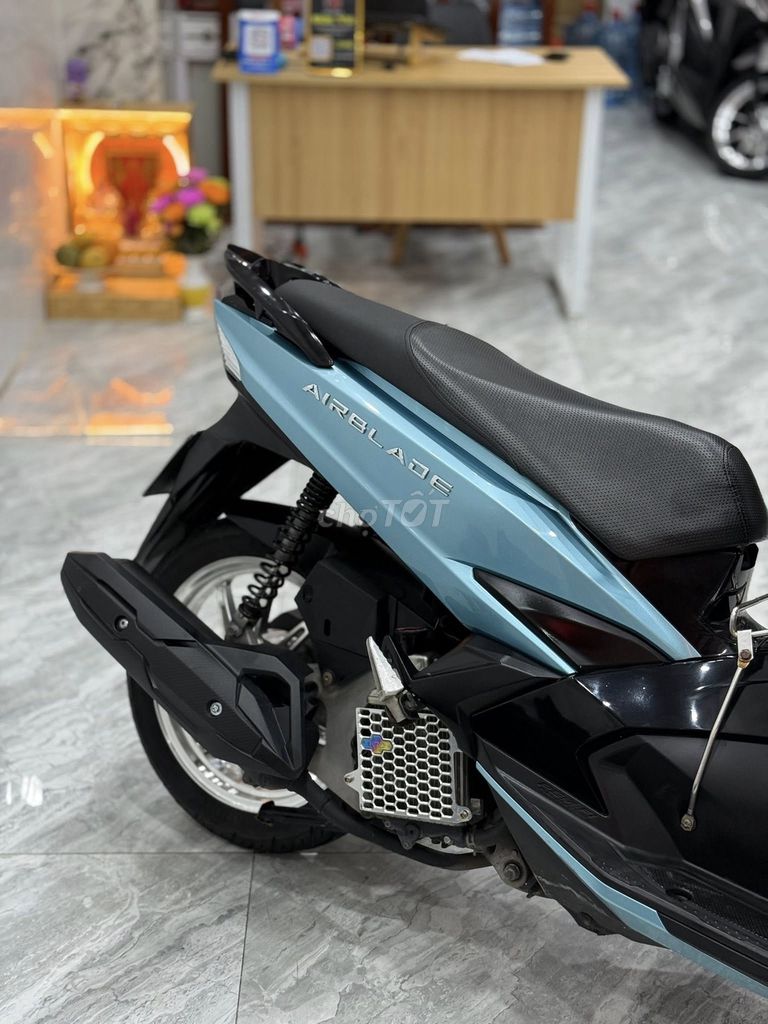 Honda Air Blade 2019 Smartkey Xanh đen Kiểng Đẹp. Mua bán Xe máy tại Quận Thanh Khê Đà Nẵng được đăng bởi Xe Máy Đức Vũ 658 Trần Cao Vân hình 6