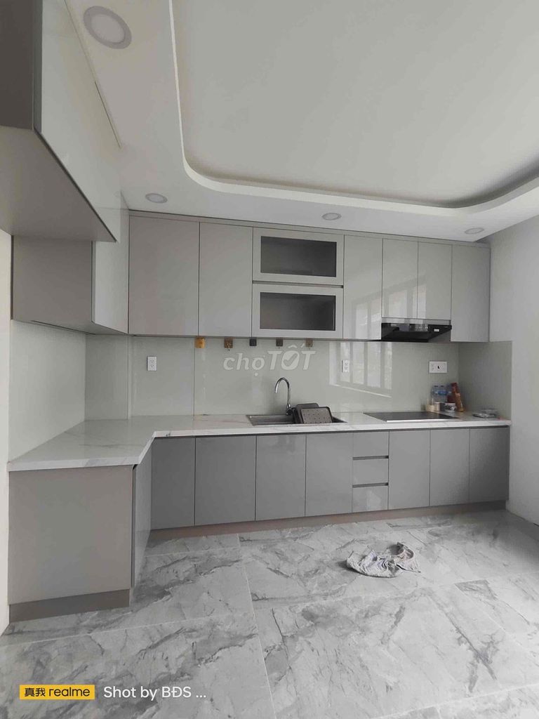 Nhà Đẹp 6Tầng có 6pn 8wc có thang máy QL13 gần Vạn Phúc 30triệu
