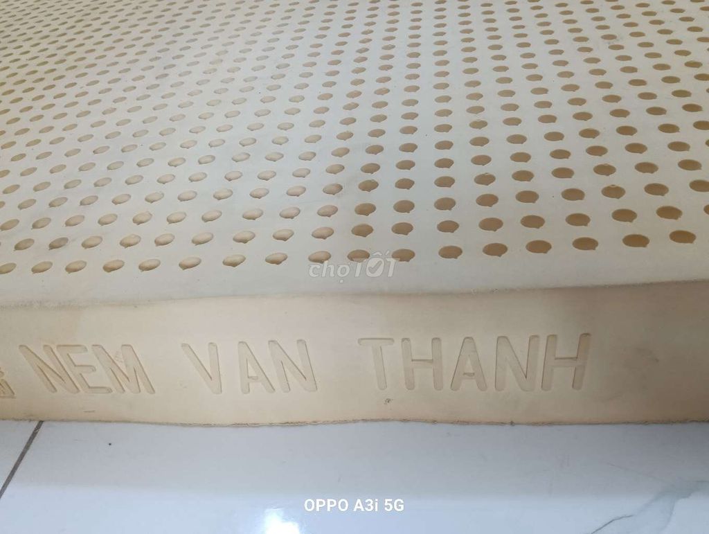 Nệm Vạn Thành cao su 1m4x2m. Mua bán Giường, chăn ga gối nệm tại Quận 12 Tp Hồ Chí Minh được đăng bởi Nguyễn Thị bé Chín hình 1