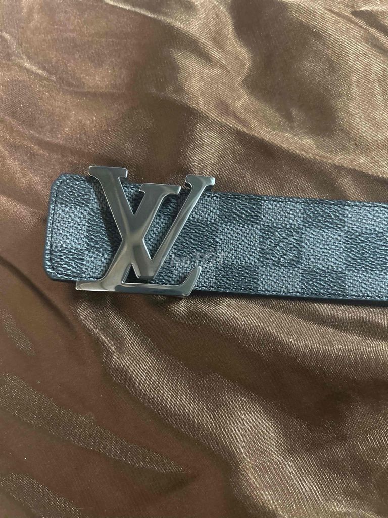 Dây nịt Louis Vuitton Nam Đen size 95 còn mới. Mua bán Phụ kiện thời trang khác tại Huyện Hóc Môn Tp Hồ Chí Minh được đăng bởi Le Duy hình 1