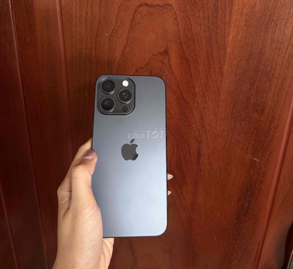 Bán lại 15 pro max còn tốt. Mua bán Điện thoại tại Quận 4 Tp Hồ Chí Minh được đăng bởi Puca hình 1