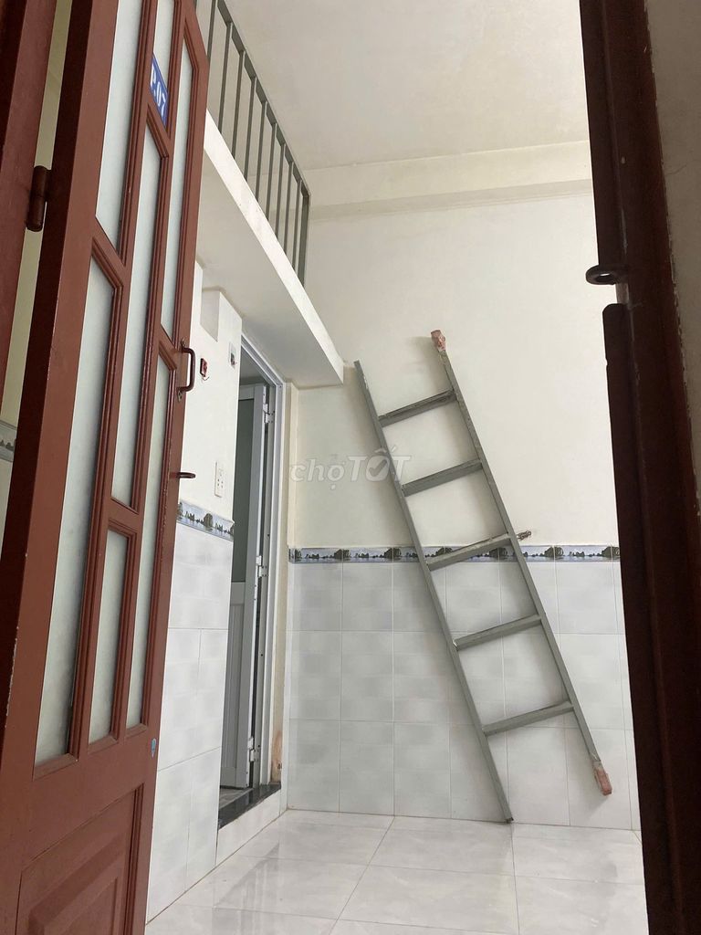 PHÒNG TRỌ CÓ GÁC & CỬA SỔ THOÁNG MÁT - FREE ĐỂ XE - ảnh 3