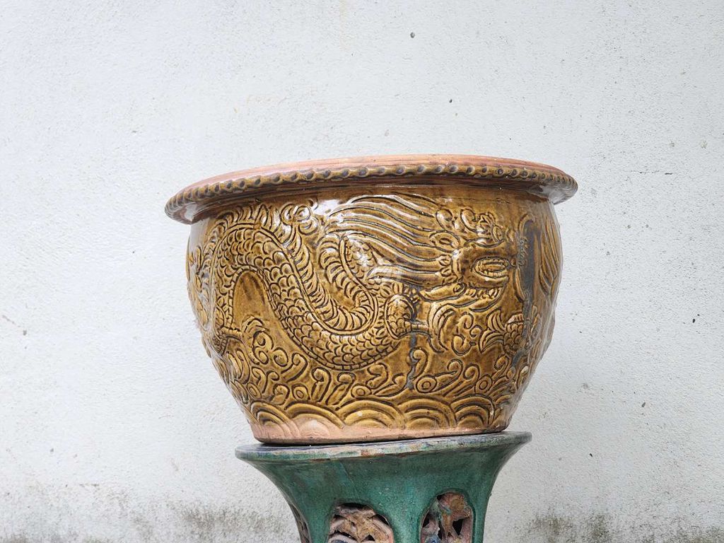 Chậu rồg lái thiêu xưa