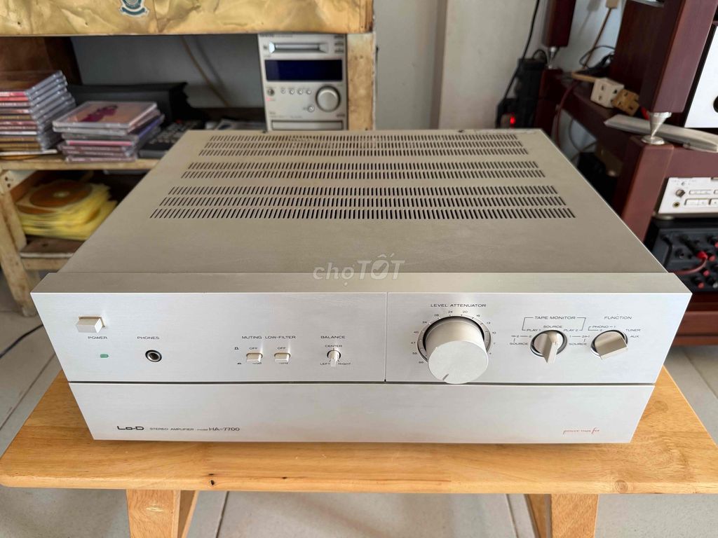 Amply Lo-D HA-7700 Bạc. Mua bán Tivi, Âm thanh tại Quận 4 Tp Hồ Chí Minh được đăng bởi Võ Thành Huệ hình 1
