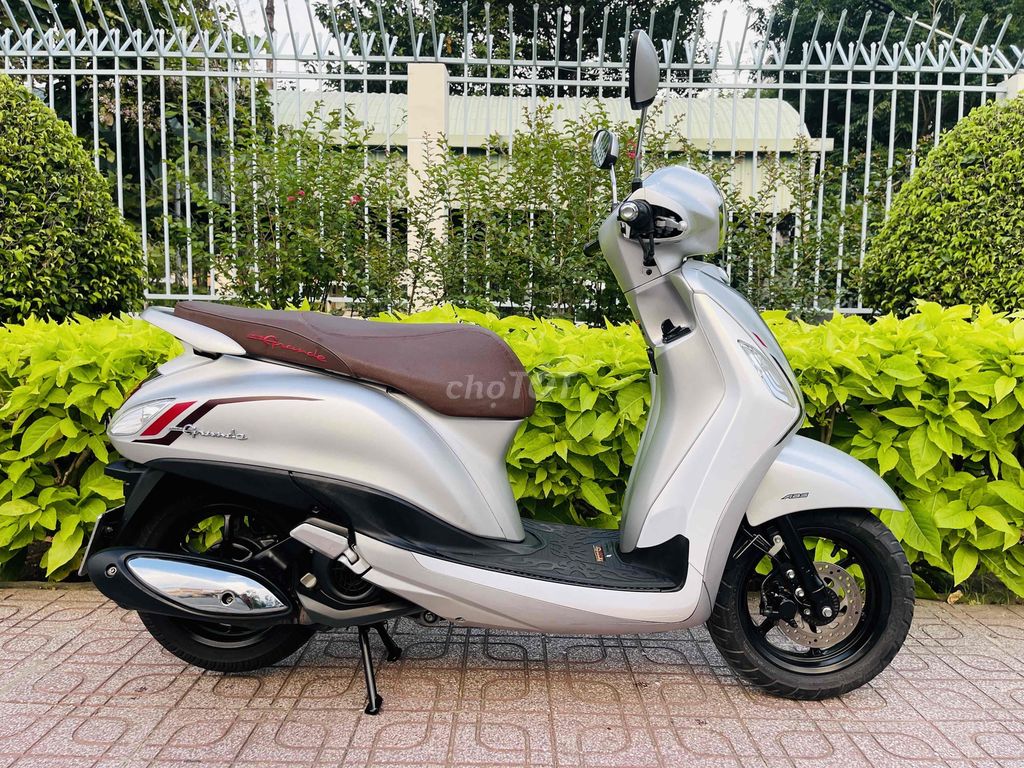 Grande 125abs - dk 7/2020 - bstp chính chủ. Mua bán Xe máy tại Quận 8 Tp Hồ Chí Minh được đăng bởi Khanh Phong hình 3