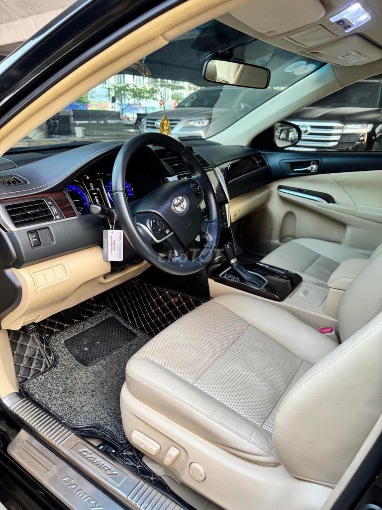 Toyota Camry .20E 2019 đen cọp. Mua bán Ô tô tại Quận Gò Vấp Tp Hồ Chí Minh được đăng bởi Quang hình 6