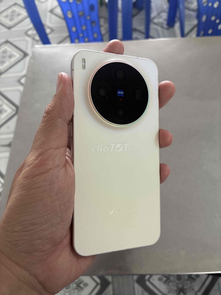 Vivo X300 5G 256GB Hồng Fullbox Chính hãng BH dài. Mua bán Điện thoại tại Quận Ninh Kiều Cần Thơ được đăng bởi Second Hand hình 1