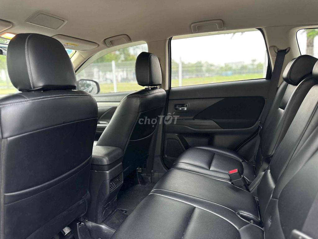 Mitsubishi Outlander 2019 2.0 CVT -. Mua bán Ô tô tại Quận Cầu Giấy Hà Nội được đăng bởi Đức Lợi Auto hình 13