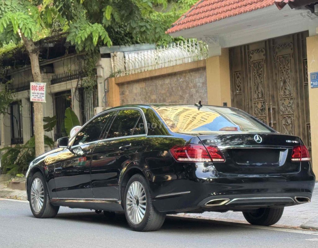 Mercedes E200 sx 2015 đẹp giá tốt. Mua bán Ô tô tại Quận Cầu Giấy Hà Nội được đăng bởi Cao Quý hình 4