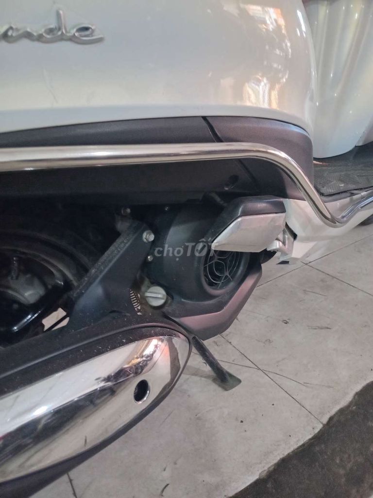 Yamaha Grande màu Trắng. Mua bán Xe máy tại Quận Bình Tân Tp Hồ Chí Minh được đăng bởi Cường phát  hình 4