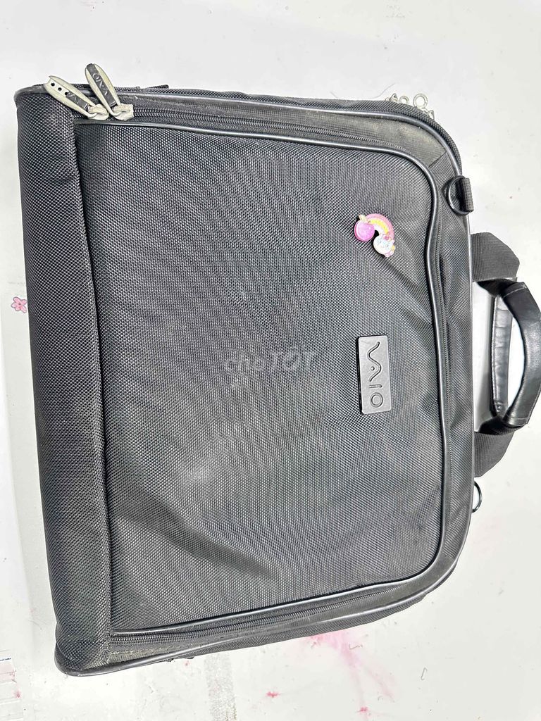 Bán xác  Sony VAIO Đen Đã qua sử dụng. Mua bán Laptop tại Quận 1 Tp Hồ Chí Minh được đăng bởi Duong Gia hình 1