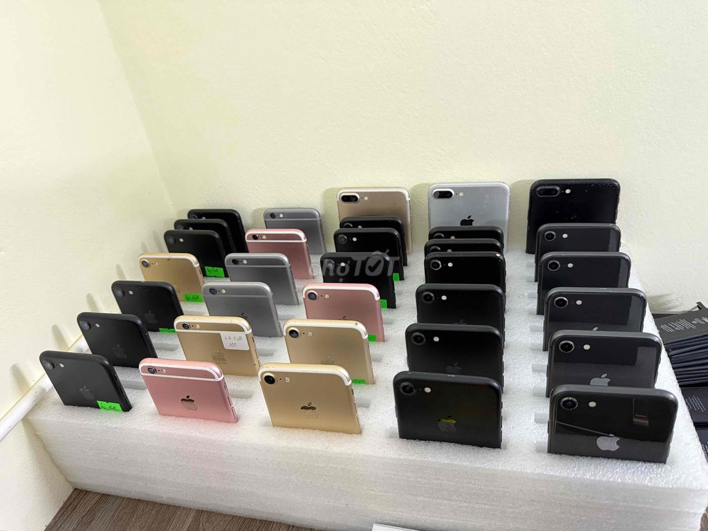 iPhone 7 full 32gb. Mua bán Điện thoại tại Quận Hà Đông Hà Nội được đăng bởi Trung Hiếu hình 1