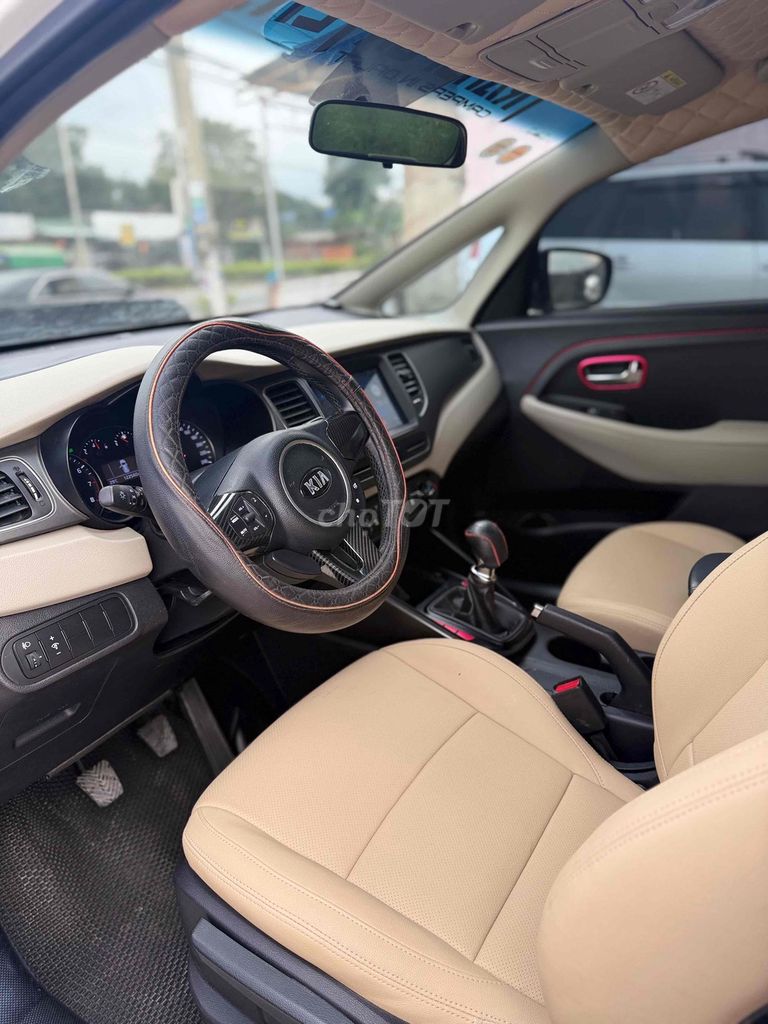 Kia Rondo 2018 MT mới dki dvu 10/2025 cần bán gấp. Mua bán Ô tô tại Thị xã Bến Cát Bình Dương được đăng bởi Xe Máy Thành Vinh hình 8