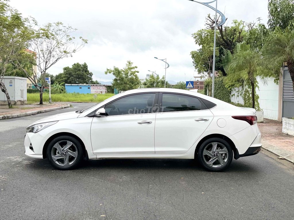 Hyundai Accent 2022 1.4 AT Đặc Biệt - 40000 km. Mua bán Ô tô tại Quận Hải Châu Đà Nẵng được đăng bởi Nguyễn Vương Auto hình 7