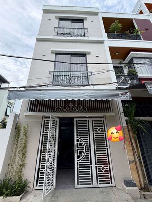 Аренда · 3 комн. · 80 м² · Quận Thanh Khê, ул. Đường Nguyễn Công Hãng