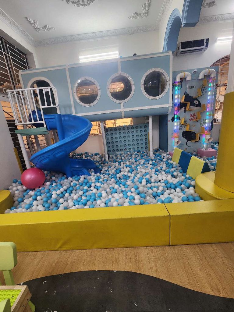 Khu vui chơi trẻ em Đa màu. Mua bán Mẹ và bé tại Quận Gò Vấp Tp Hồ Chí Minh được đăng bởi KIỀU HƯNG hình 1