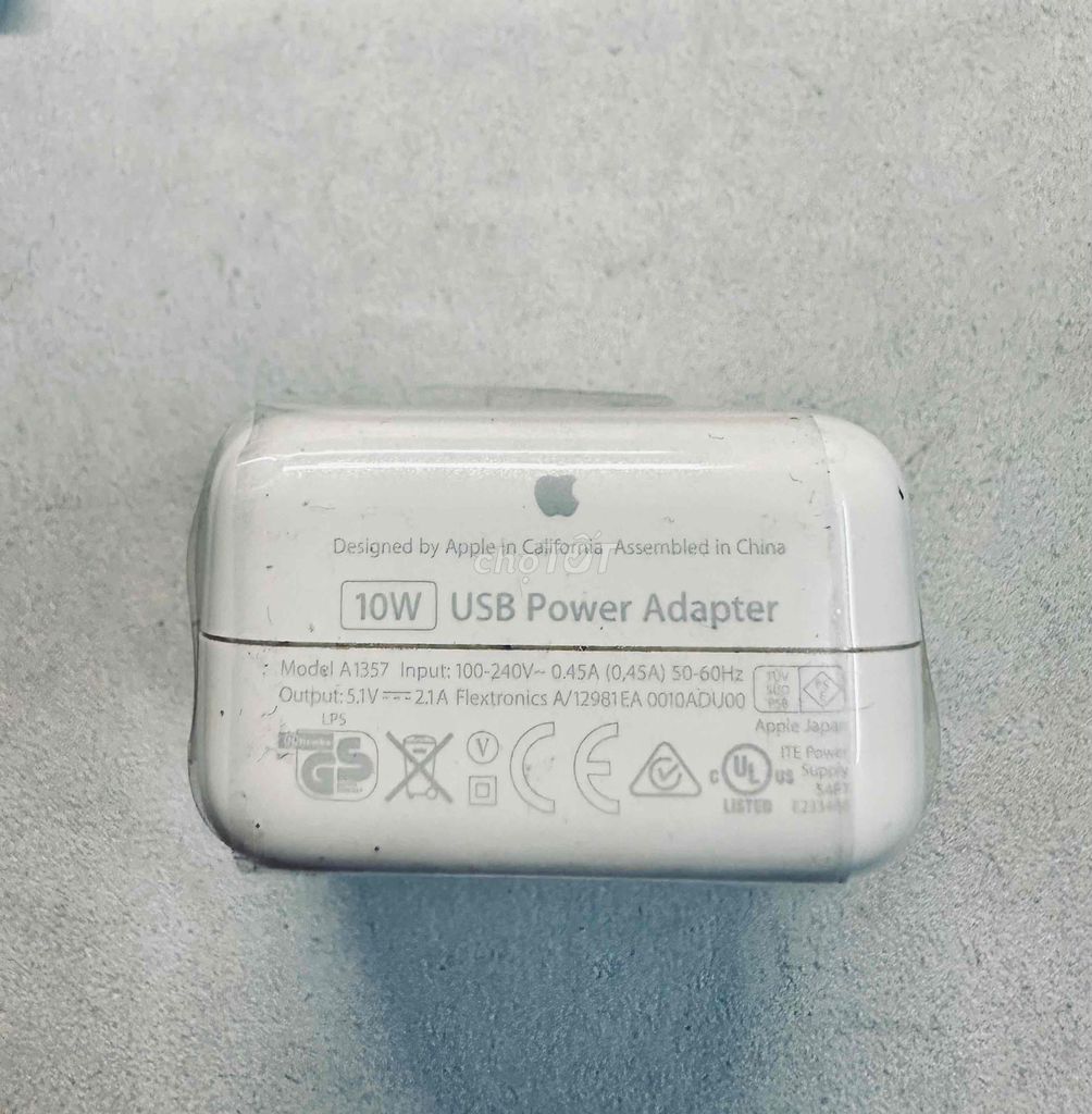 Sạc Apple iPad 10W. Mua bán Phụ kiện (Màn hình, Chuột...) tại Quận Gò Vấp Tp Hồ Chí Minh được đăng bởi Phạm Hồng Phước hình 1