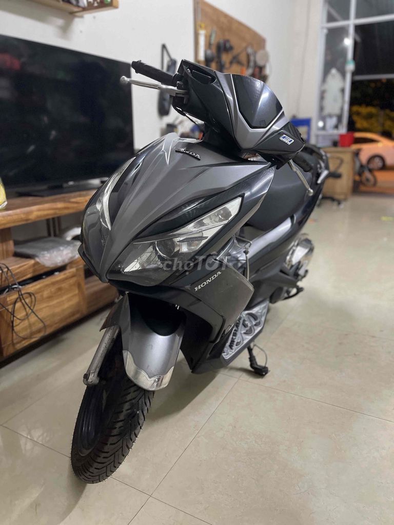 honda ariblade. Mua bán Xe máy tại Quận Hải An Hải Phòng được đăng bởi AN KHANG hình 1
