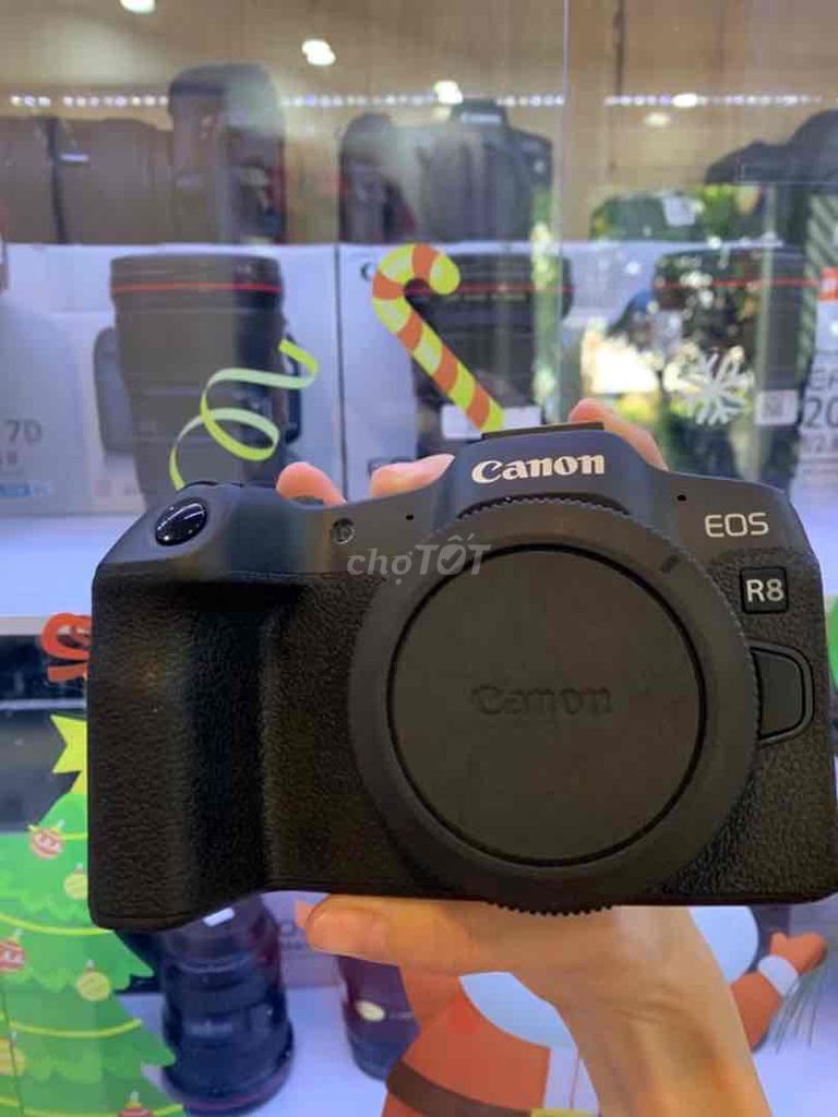 Máy ảnh Canon EOS R8 Đen Đã qua sử dụng. Mua bán Máy ảnh, Máy quay tại Quận Ninh Kiều Cần Thơ được đăng bởi Trương Kiều Trinh hình 1