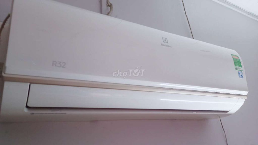 Dọn nhà thanh lý máy lạnh