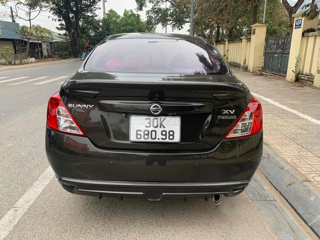 Nissan Sunny 2018 1.5 XV S premium rất mới