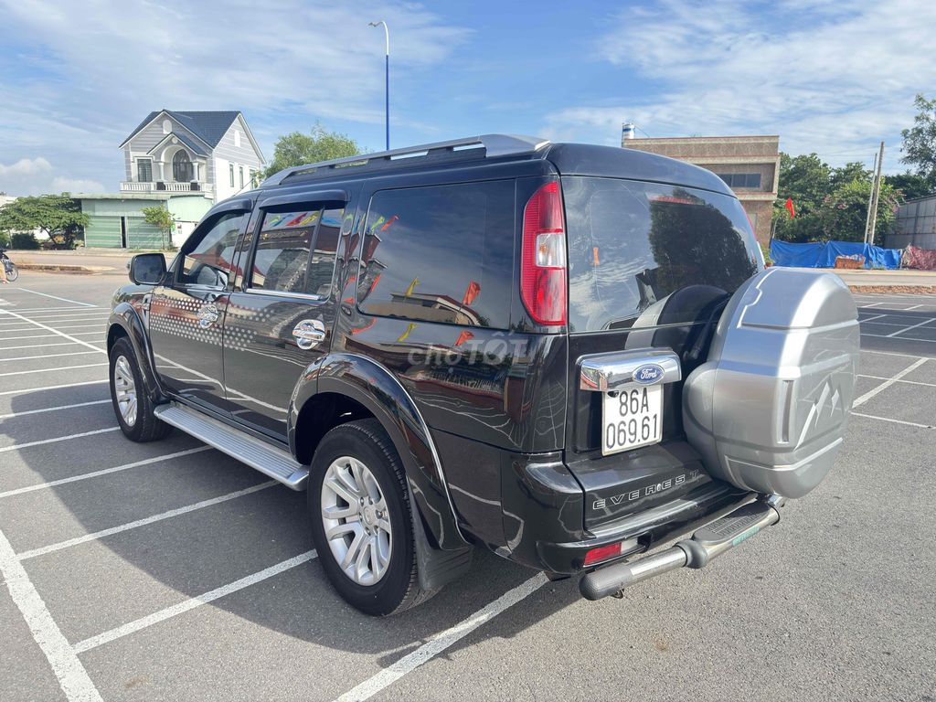 Ford Everest 2013 2.5L 4x2 MT - 90 km. Mua bán Ô tô tại Quận 12 Tp Hồ Chí Minh được đăng bởi Nguyen van nhut hình 5