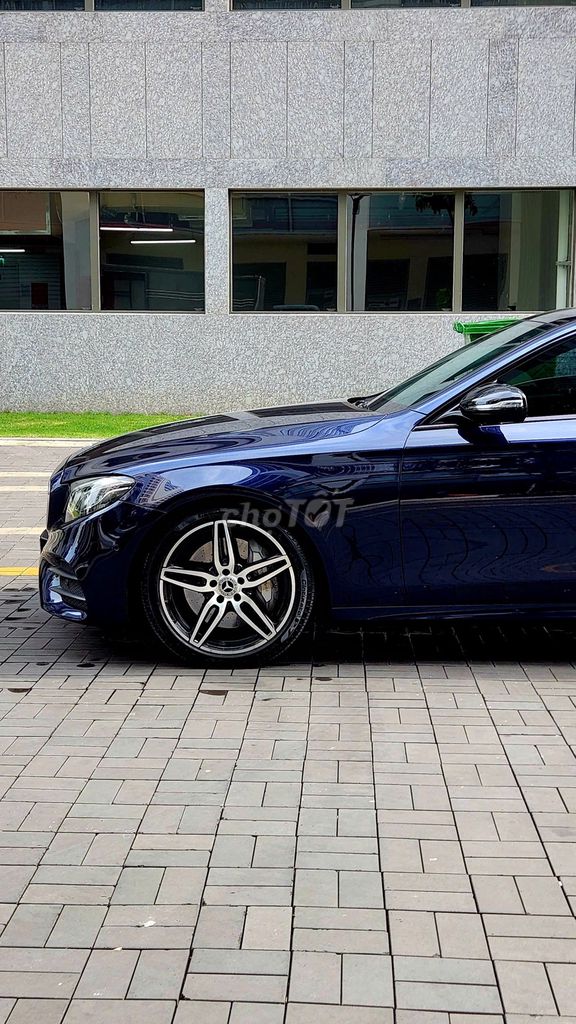 E300 AMG giá mua mới 3,2 tỷ nay bán 1ty2xx. Mua bán Ô tô tại Quận 7 Tp Hồ Chí Minh được đăng bởi tuấn anh hình 8