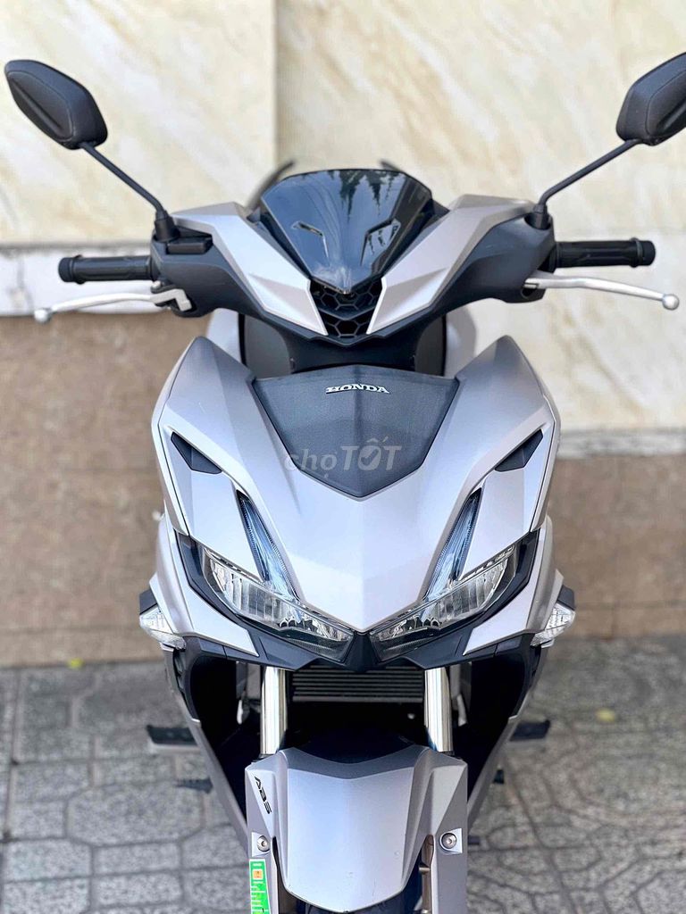 honda winner X v3 abs xe zin nguyên bản 9chủ ký. Mua bán Xe máy tại Quận 12 Tp Hồ Chí Minh được đăng bởi CHXM Phương Nam Chuyên Bán Xe Trả Góp Bao Nợ Xấu hình 7