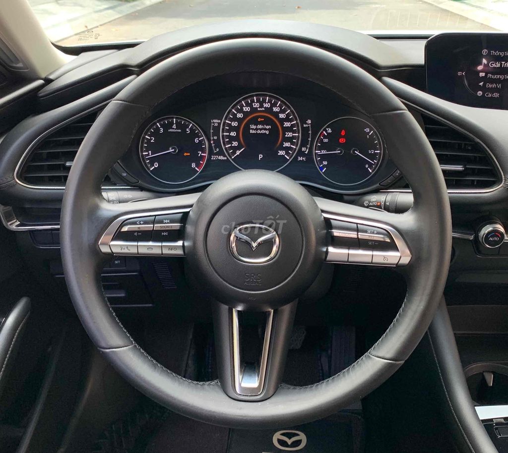 Mazda 3 Luxury 2023 odo 2,2vkm giá hợp lý. Mua bán Ô tô tại Thành phố Thủ Dầu Một Bình Dương được đăng bởi Tín hình 7