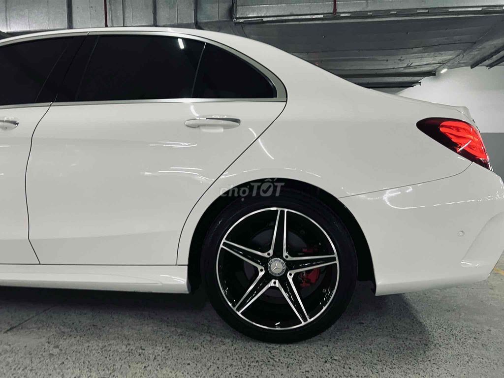 ĐỔI XE CẦN BÁN C300 AMG. Mua bán Ô tô tại Quận Gò Vấp Tp Hồ Chí Minh được đăng bởi Nguyễn Tuấn hình 4